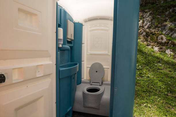 Portable Toilet Options We Offer in Brass Castle, NJ